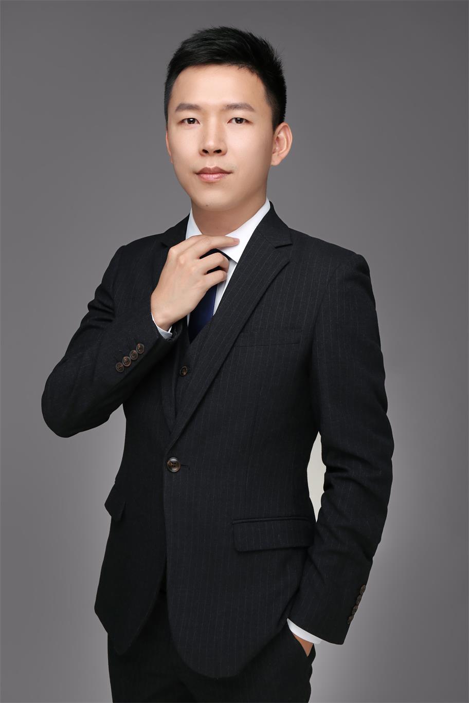 冯家华执行创意总监